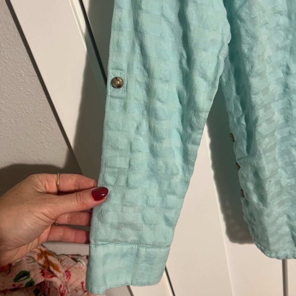 J.Jill Long Sleeve Side button Textured 100% Cotton Long Sleeve Teal Top XS - Picture 5 of 8